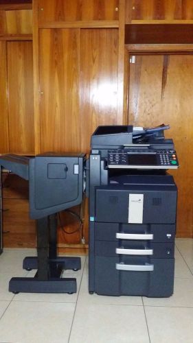 Kyocera TA 400ci Digital Color Copier +Duplex+Doc Feeder+Scan+Finisher