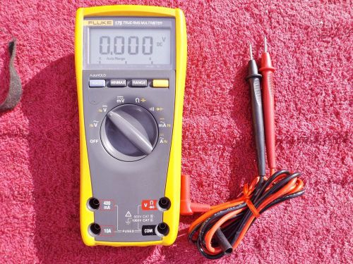 FLUKE 175 *EXCELLENT!* TRUE RMS MULTIMETER!