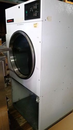 Speed Queen 35lb Electric Dryer - Tumbler