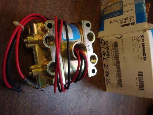 Skinner Parker 4 Way Solenoid Valve V9LCUFX1 120/60