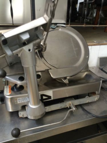 Berkel Slicer 3340 w 12 Blade Very High-Quality Powerful Slicer w/ sharp &amp; true