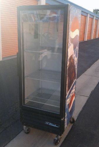 TRUE GDM-12 1 GLASS DOOR REFRIGERATOR COOLER DISPLAY MERCHANDISER COMMERCIAL