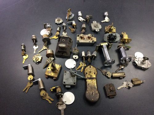 Locksmith-Student-Lot of Lock Cylilnders for Parts or Practice (4)