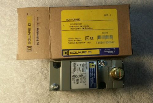 1 NIB SQUARE D  SIDE ROTARY LIMIT SWITCH 9007C54B2