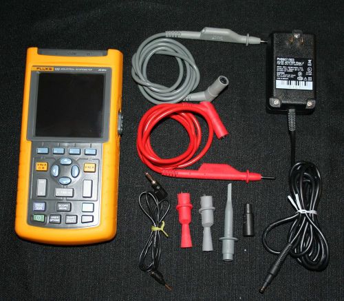 FLUKE 123 INDUSTRIAL SCOPEMETER Handheld Oscilloscope 20 MHz New Open Box