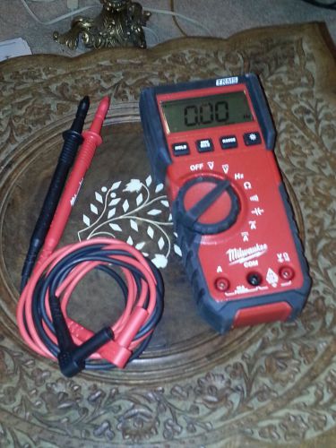 Milwaukee TRMS Clampmeter 2235-20