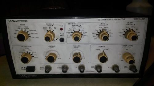 Vintage WAVETEK Model 801 50 MHz PULSE GENERATOR 48 - 66 Hz 60 VA 100 - 240V