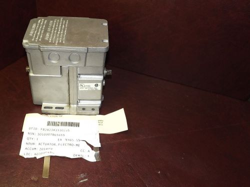 HONEYWELL M6284F 1013 MODUTROL IV MOTOR NON SPRING RETURN ACTUATOR *NEW*