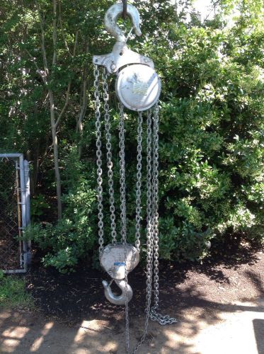 Yale 10 ton chain hoist for sale