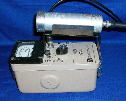 Ludlum 3 w/ 44-7 gm end window geiger radiation survey meter alpha/beta/gamma for sale