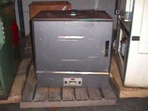 617 deg. f precision scientific oven for sale