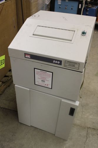 WORKING SEM 200 CD PAPER SHREDDER DISINTEGRATOR WORKING