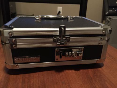 Vaultz Cash Box