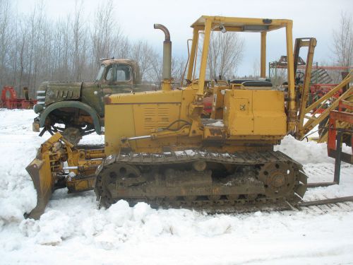 Komatsu 31P dozer sixway blade wide track LGP nice condition  rear aux hydralics