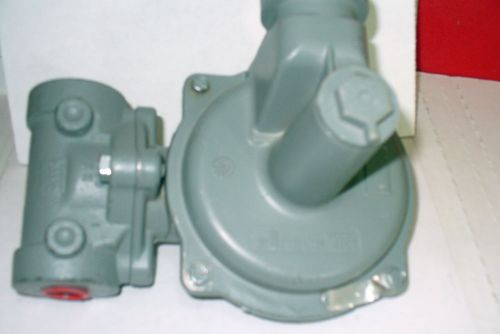 MODEL 496  SENSUS  GAS   PRESSURE REGULATOR 1/2&#034;