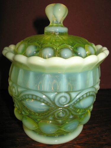 Vaseline Opalescent glass eyewinker pattern Candy dish uranium sugar bowl yellow