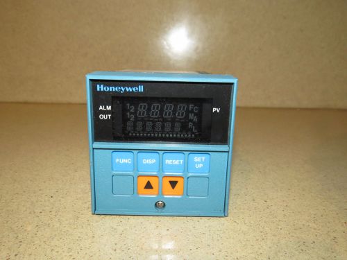 ^^ HONEWELL  UDC2000 MINI-PRO CONTROLLER p/n DC2003-0-0000-0000-00-0111 (MP1)