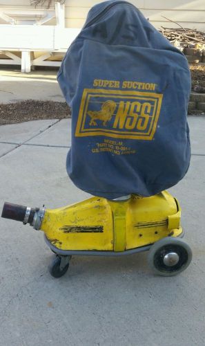 M-1 professional PIG vacuum