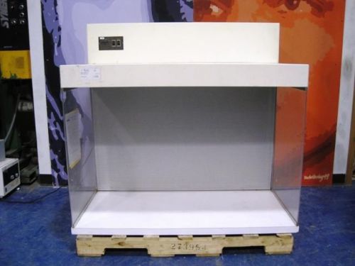 Envirco Tabletop Laminar Flow Module Clean Bench Hood Work Station P/N 62675