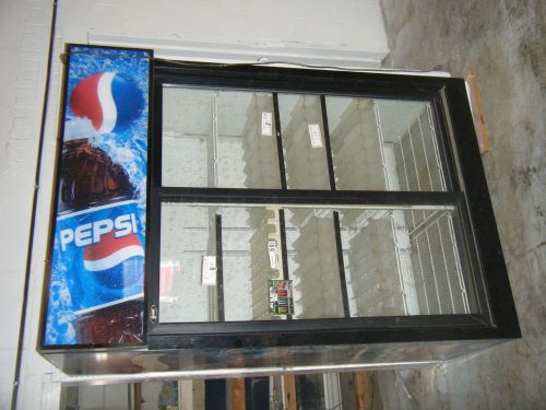 pepsi cooler 2 door true