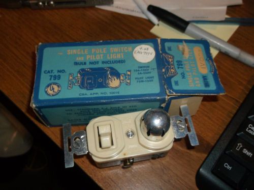 Vintage NIB Eagle Brand Single Pole Switch and Pilot Light Cat. No. 799 with box