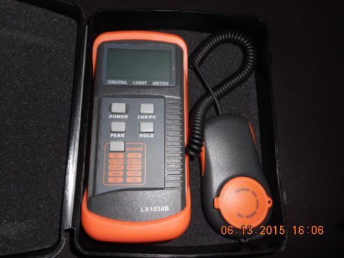 Mastech DrMeter Digital Illuminance/Light Meter LX1330B, 0 - 200,000 Lux Lumeter