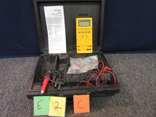 FLUKE DIGITAL MULTIMETER 27 CASE HIGH VOLTAGE PROBE 80K-6 TEST EQUIPMENT USED C