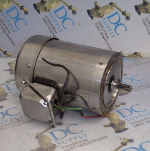 STERLING ELECTRIC SB0014PCA FR 56C 1HP SS STERLI-SEAL MOTOR * DENT *