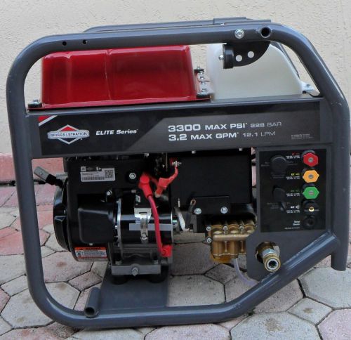 Briggs &amp; Stratton 20542 Elite 3300 PSI Gas Cold Water Pressure Washer Elec Start