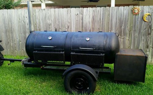 Bbq smoker trailer