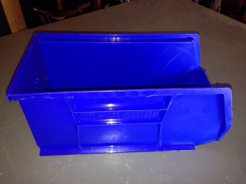 Akro-Mils 30230 Blue Storage Stacking AkroBins Qty 12