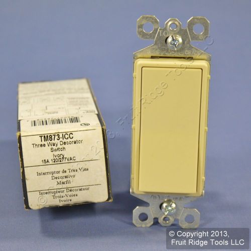 Pass &amp; Seymour Ivory Decorator Rocker Wall Light Switch 3-Way 15A TM873-I Boxed