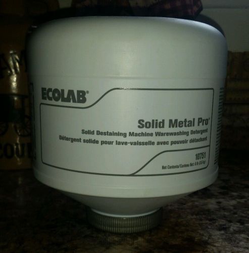 Ecolab 10751 Solid-Metal Pro Destaining commercial dishwasher detergent 8 lbs