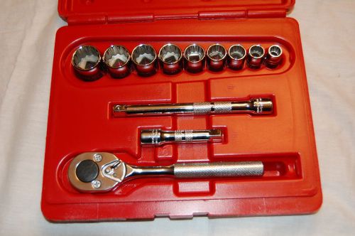 Proto 3/8&#034; Drive 12 Pc Socket &amp; Ratchet Set 12 Point 3/8&#034; to 7/8&#034;