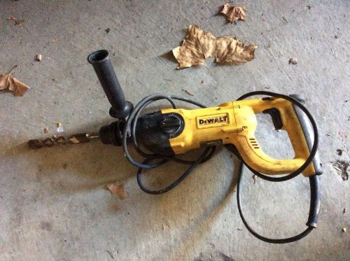 Dewalt D25203 DRILL