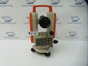 Leica Theodolite T100