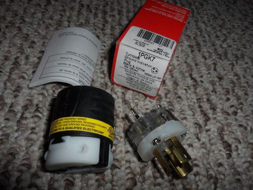 Turnlok PASS &amp; SEYMOUR 1PGK7 GROUND INDICATION PLUG  Black &amp; White 15A 125VAC