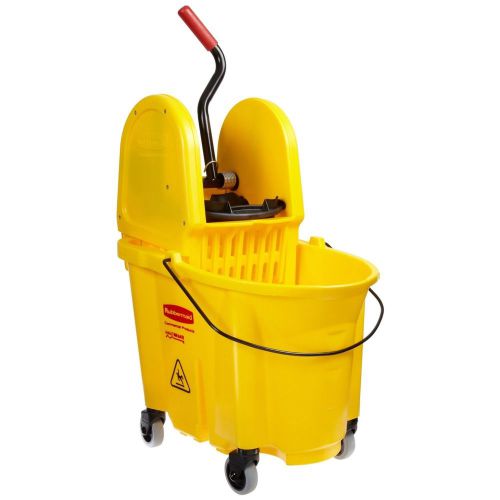 Rubbermaid 7577-88 Brute 26/35 QT Mop Bucket &amp; Wringer