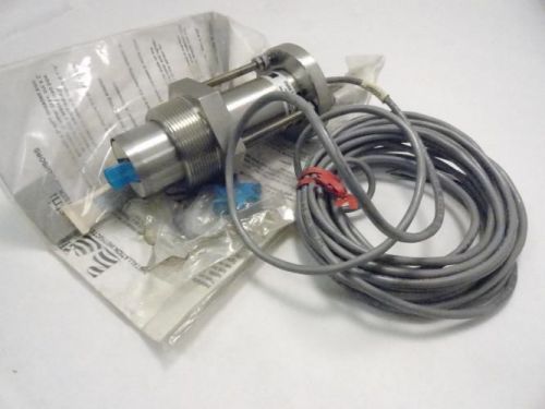 147070 New-No Box, Data Industrial 71-000184 Flow Switch w/ Sight Port