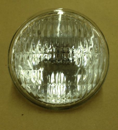 7613 Sealed Beam, 6.4V, 8W, PAR36 Emergency Lamp 6.4 Volt 8 Watt, 4.5&#034; Case Of 6