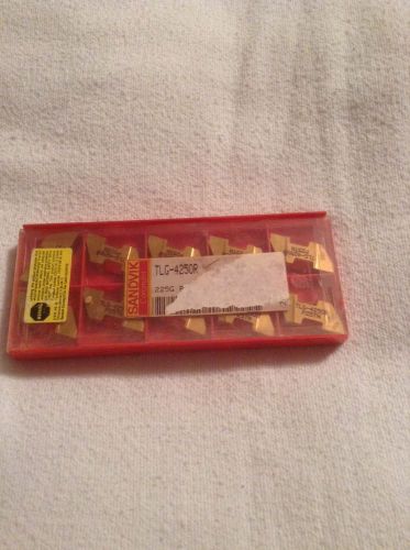 Lot of 10 Sandvik TLG-4250R Inserts