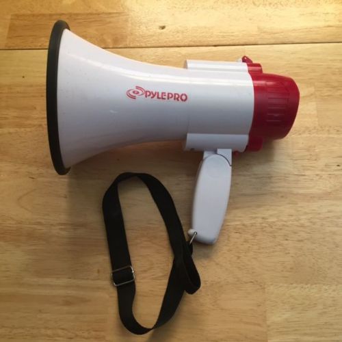 PYLEPRO  PMP 30   PROFESSIONAL  MEGAPHONE/ BULLHORN SIREN MUSIC