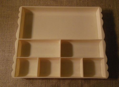 Vintage Plastic Jewelry Tray