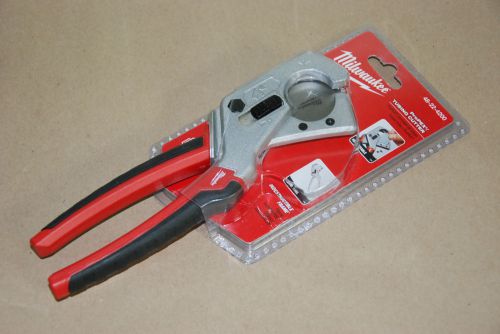 Brand new factory sealed milwaukee 48-22-4200 propex tubing cutter for sale