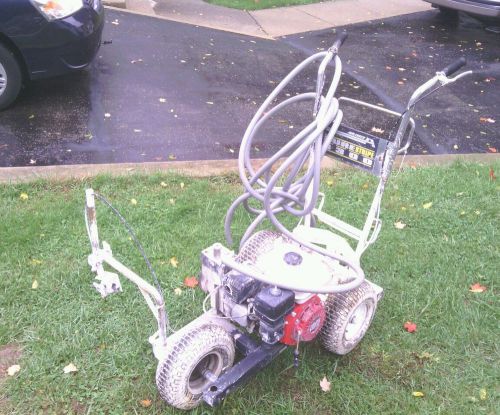 AIRLESSCO 3300 PARKING LOT STRIPER AIRLESS GX 160 HONDA RUNS GOOD MISSING PARTS?