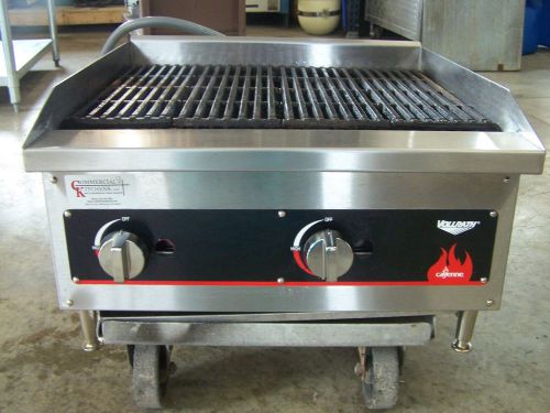 VOLLRATH CAYENNE CHARBROILER 24&#034;