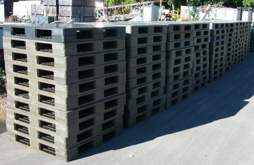 43&#034; x 43&#034; X 6&#034; Plastic Polypropylene Pallets Wastetec Repla 4 Way Pallets Skids