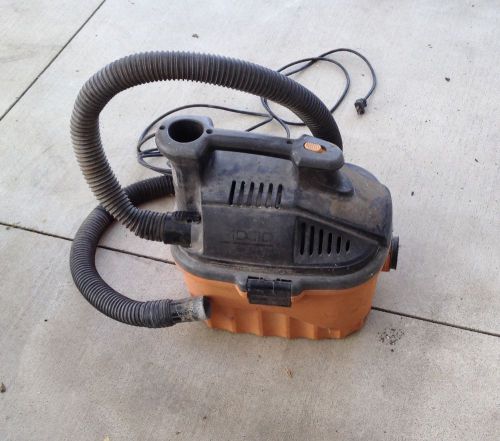 Industrial Outdoor Wet/Dry Vacuum Cleaner