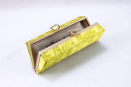 11934 Eyeware Hard Case Glasses Case Purse 11934