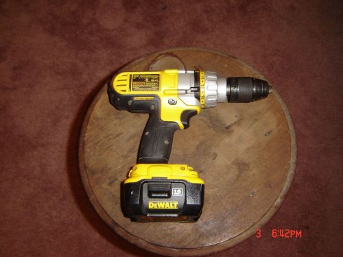 Hammer Drill - Dewalt 18 Volt w/Nano Lithium Ion Battery